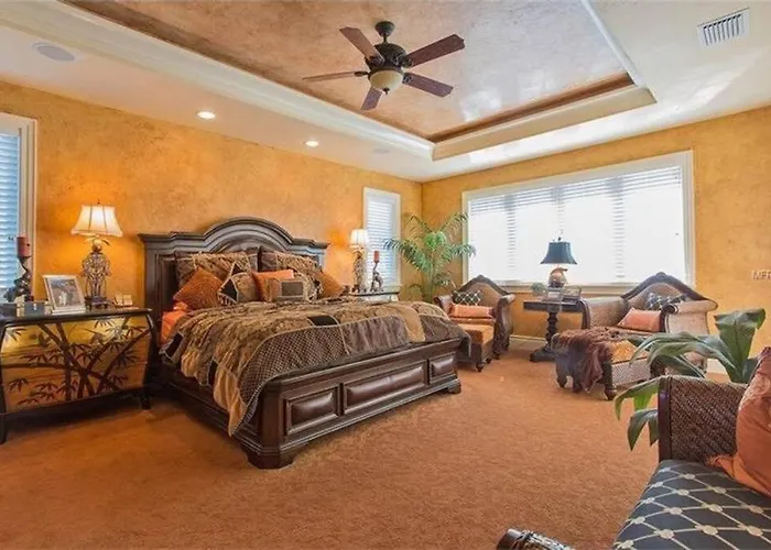 Large Mediterranean Oasis - Water Views & Pool Сasa de vacaciones Clearwater Beach